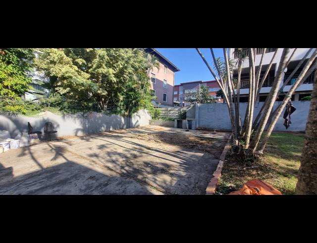 2 BEDROOM APARTMENT TO LET IN GLENWOOD